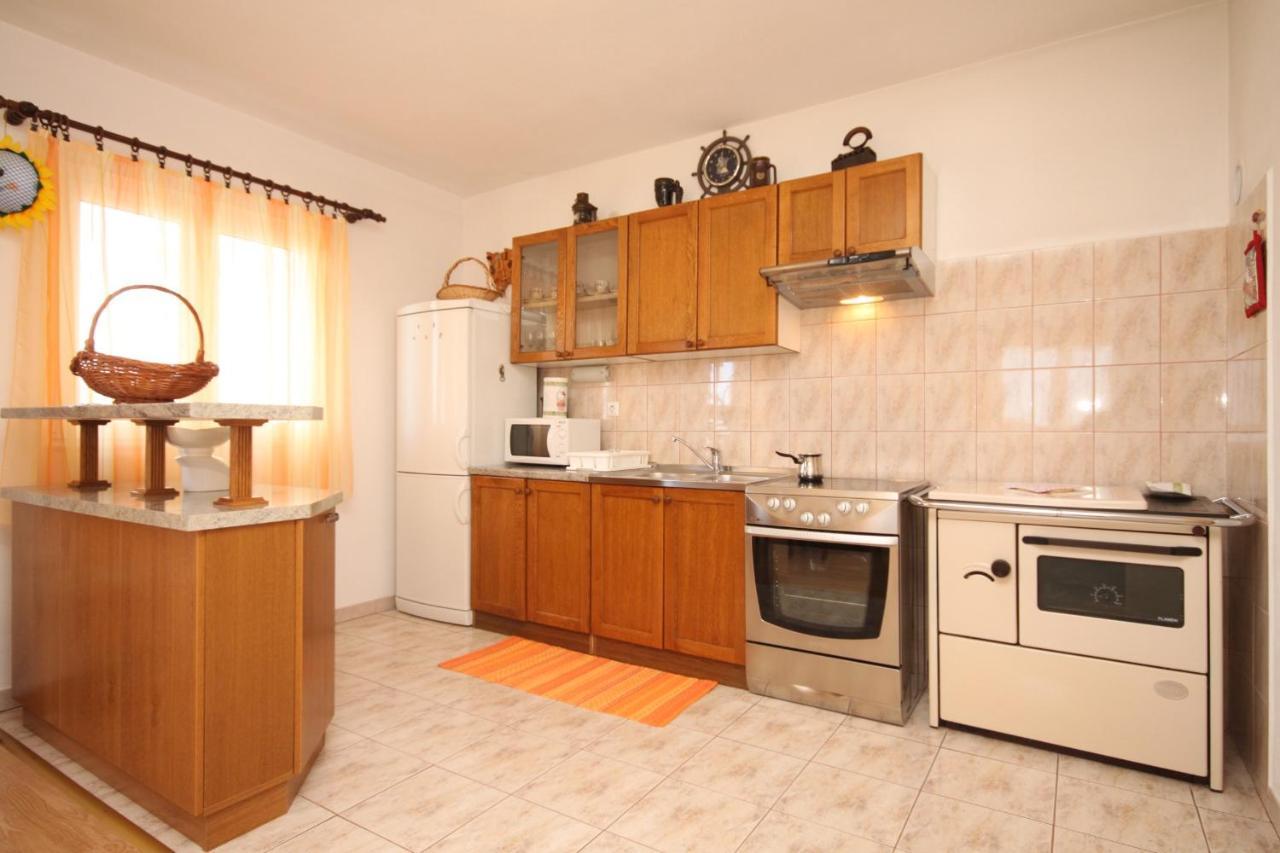 Apartments By The Sea Razanj, Rogoznica - 8361 Eksteriør billede
